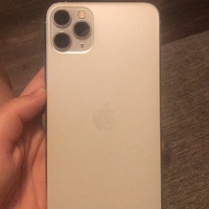 iPhone 11 Pro Max